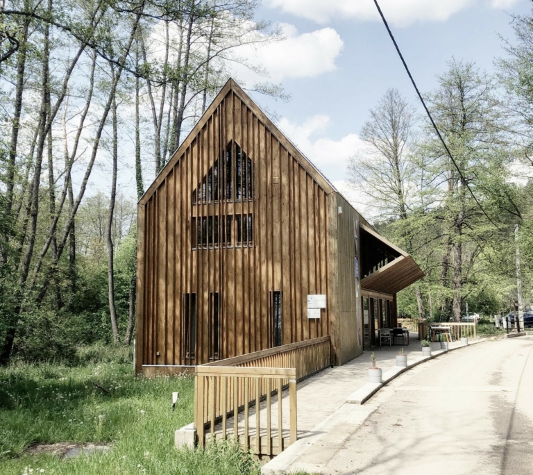 Greg_Andras-Orfu_malommuzeum_fogadoepulet_2