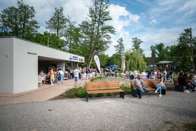 Gyergyak_Janos-szigetvar_varpark-02_biszto pavilon_Z4K04639