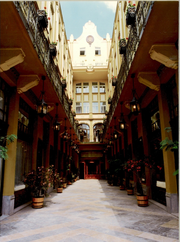 Radoczy_f_Laszlo-Palatinus_Grand_Hotel_1