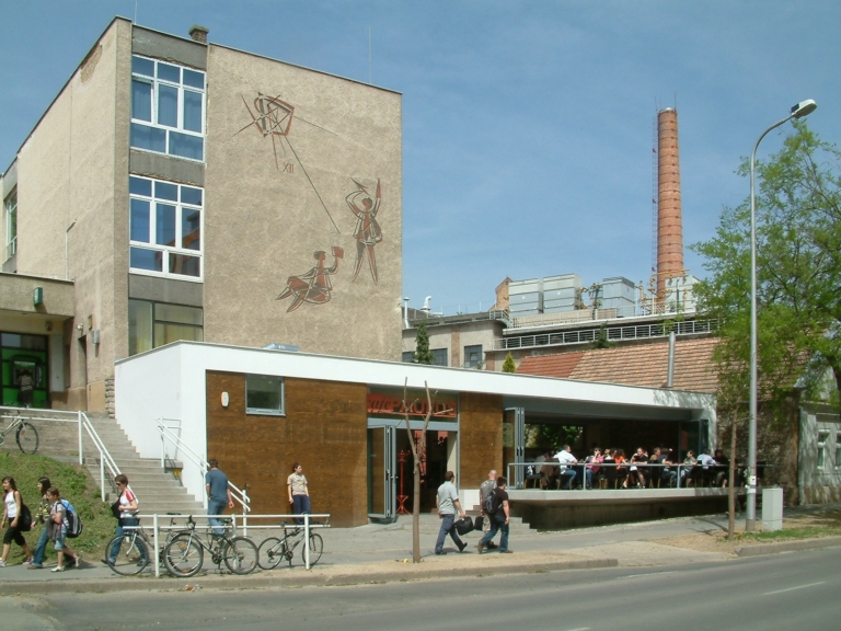 Sebestyen_Peter-Paulus_Cafe_2